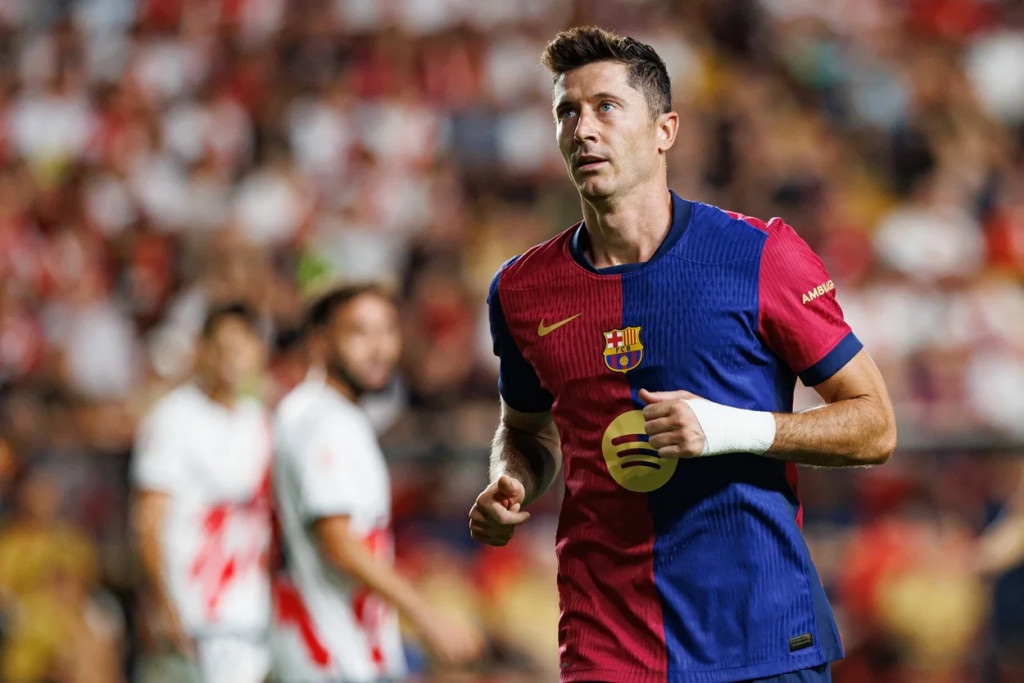 Robert Lewandowski rozważa zakończenie kariery latem, jeśli Barcelona nie przedłuży kontraktu