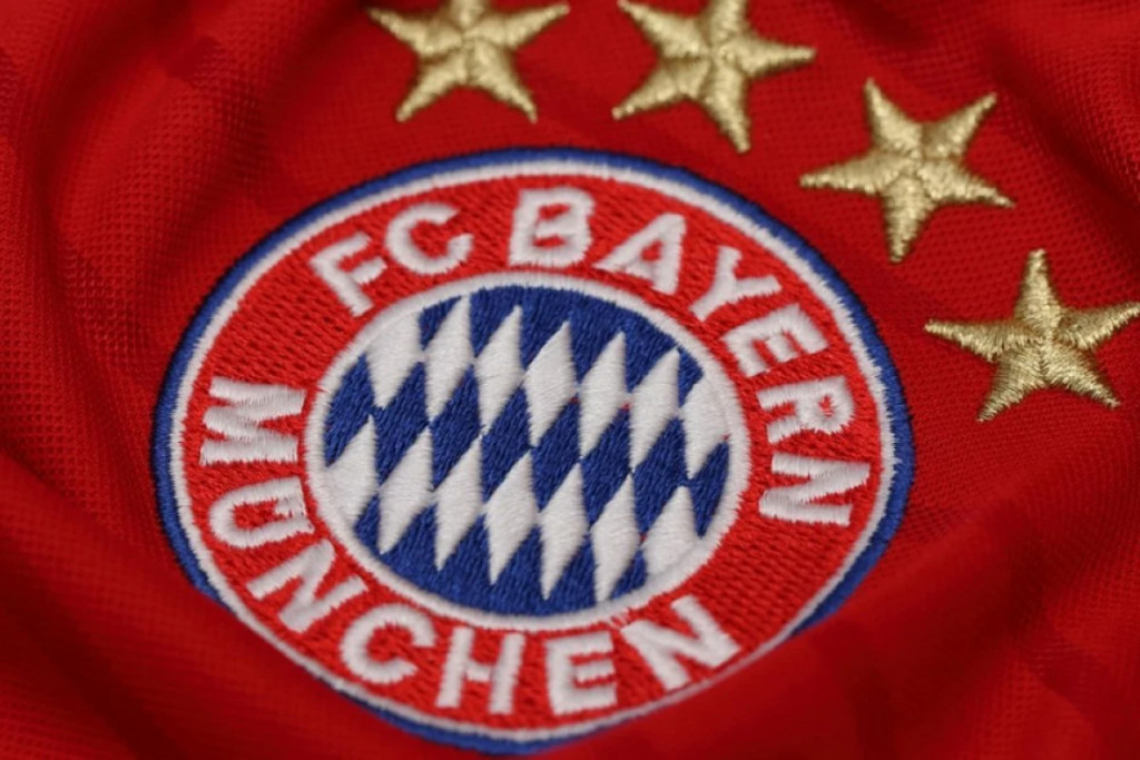 Bayern Monachium rozważa Alejandro Grimaldo z Bayeru Leverkusen jako następcę Raphaëla Guerreiro