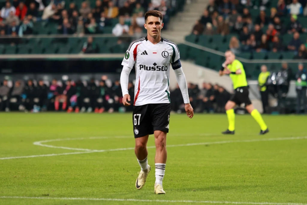 Legia Warszawa – Piast Gliwice zapowiedź meczu. Transmisja, kto sędzią, skład i inne informacje (14.12.2025)