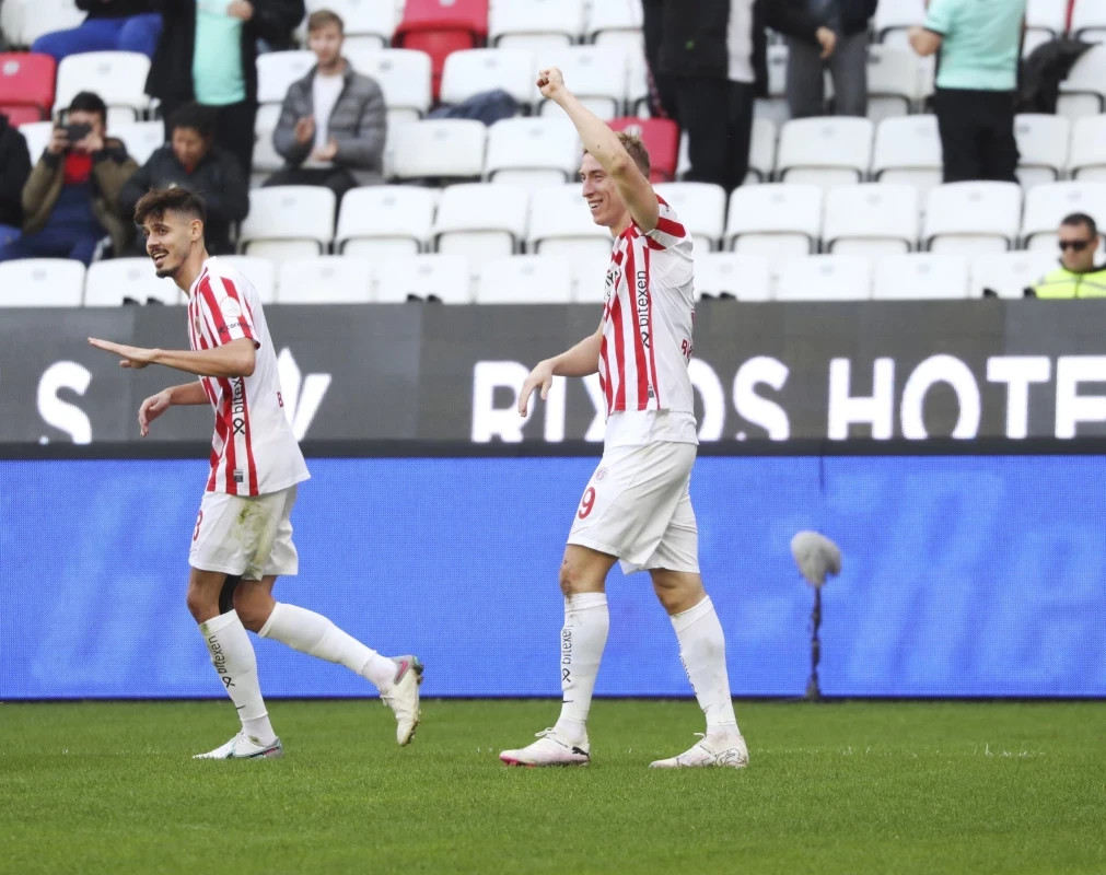 Besiktas JK - Antalyaspor typy, kursy bukmacherskie i zapowiedź meczu (10.04.2026)