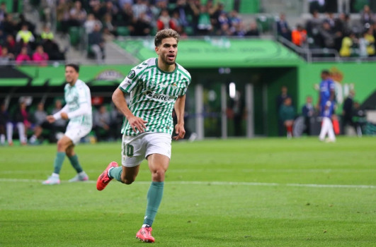 Real Betis – FC Barcelona zapowiedź meczu. Transmisja, przewidywane składy i szczegóły (17.10.2026)