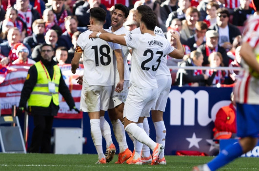 Zapowiedź spotkania Valencia CF – Villarreal CF. Gdzie oglądać, przewidywane składy, sędzia (24.10.2026)